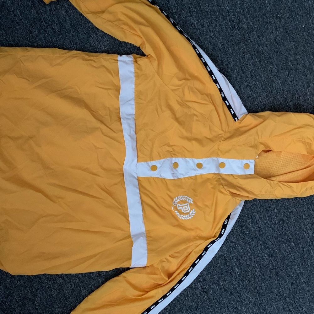 Victoria’s Secret PINK: Windbreaker